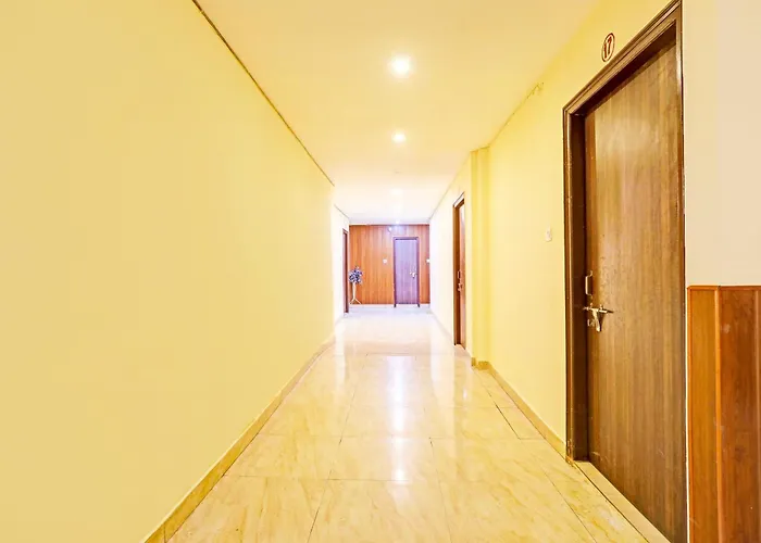 Hotel O Arvi Guest House Varanasi