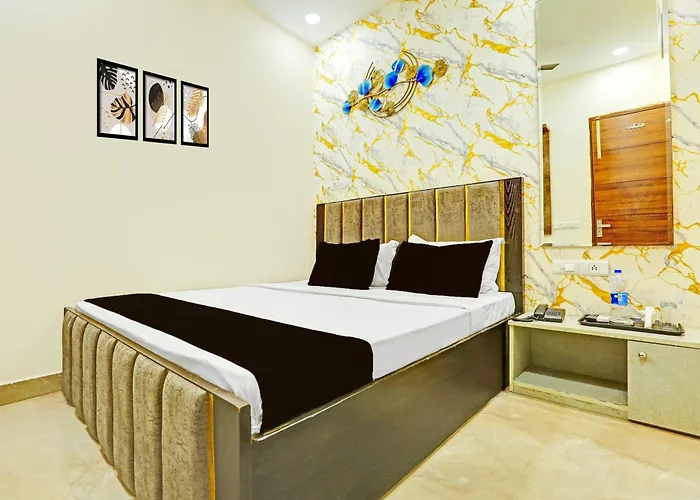 Hotel O V2V Inn Ludhiana