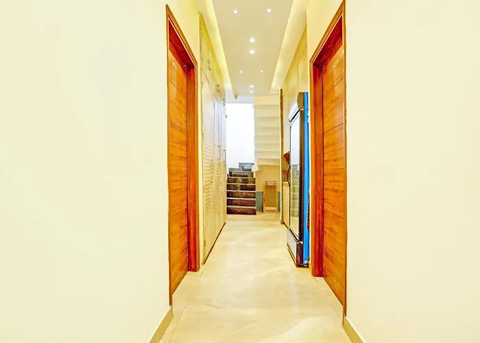 Hotel O V2V Inn Ludhiana