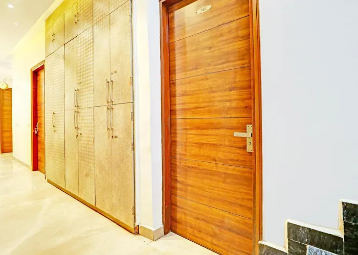 Hotel O V2V Inn Ludhiana
