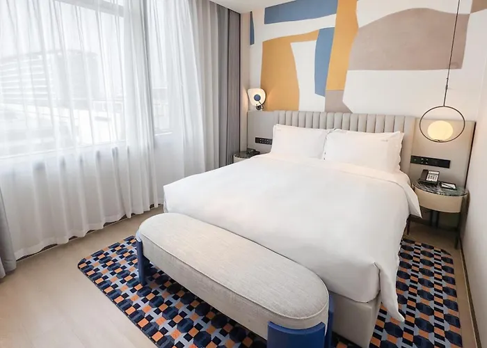 Holiday Inn Shanghai Pudong Airport, An Ihg Hotel