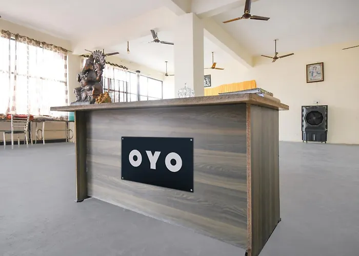 Hotel O Amantran Kanpur