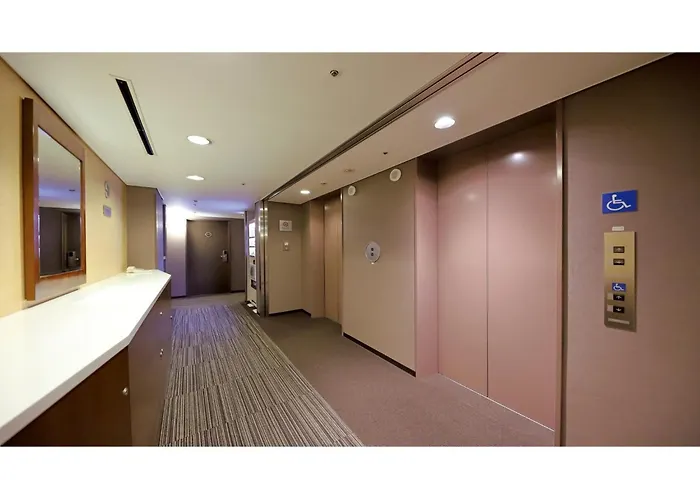 Smile Hotel Osaka Yotsubashi - Vacation Stay 73524V