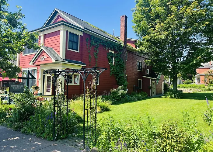 Isaac Wing House Hotel Bayfield