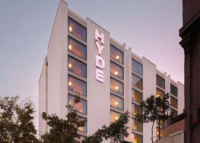 Hyde Perth Hotel