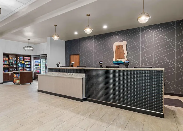 Drury Plaza Hotel Mobile