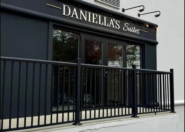 Daniella'S Suites Peabody