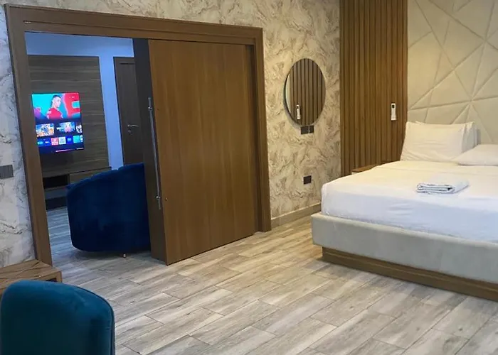Triple 9 Apartments, Pool & Spa Abuja