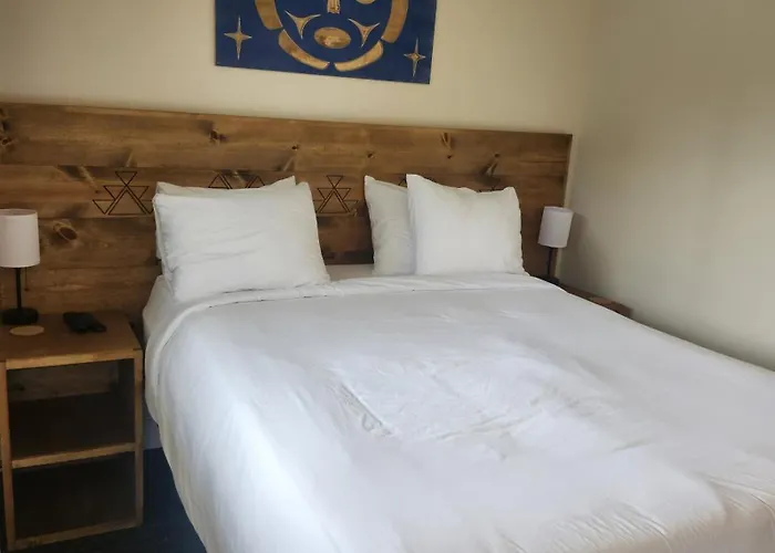 Tradewinds On The Bay Hotel Tokeland