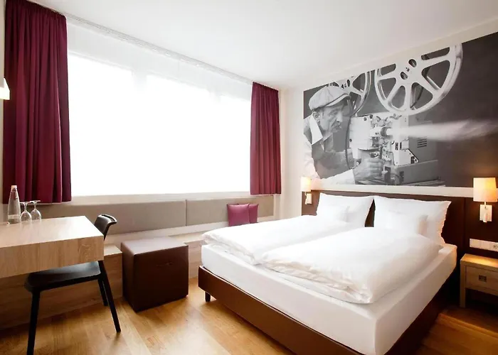 Hotel Vienna House Easy by Wyndham München
