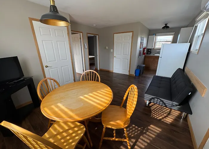 The Sunshine Inn Parrsboro