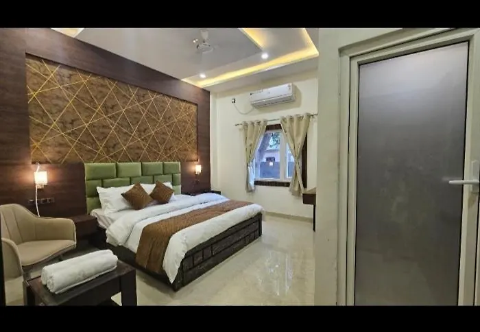 Triveni International Hotel Varanasi