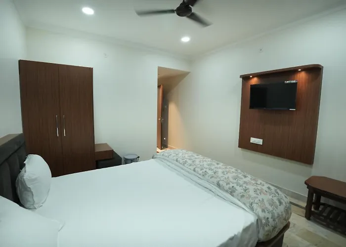 Hotel Chanda Jhansi