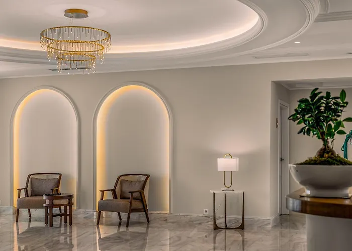 Royal Nidri Suites