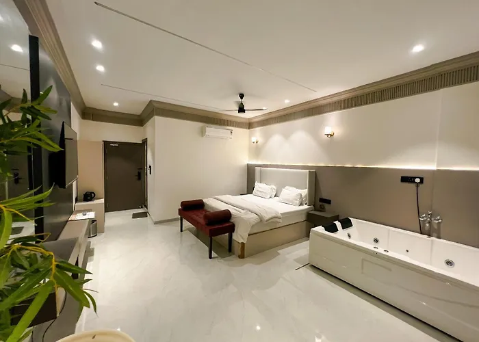 Kshitij 5 Bros Hotel Vasai