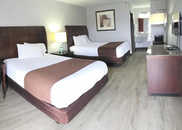 Western Inn Forest Park