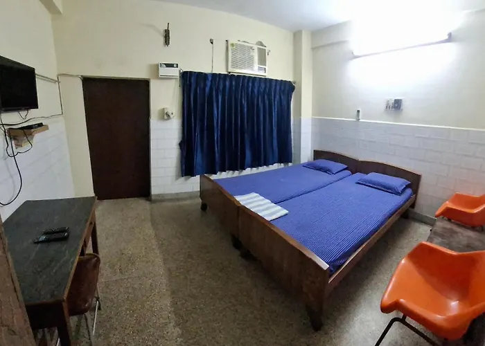 Sri Saibaba Guest House Heritage Town Pondicherry