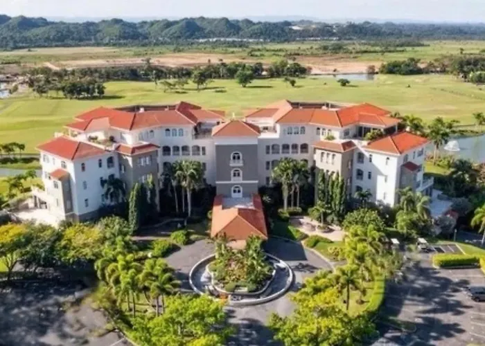Plantation Village Dorado Beach