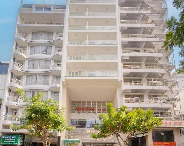 Nhi Phi Hotel Nha Trang