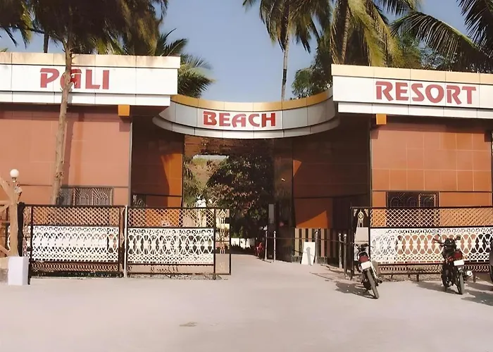 Pali Beach Resort Utan