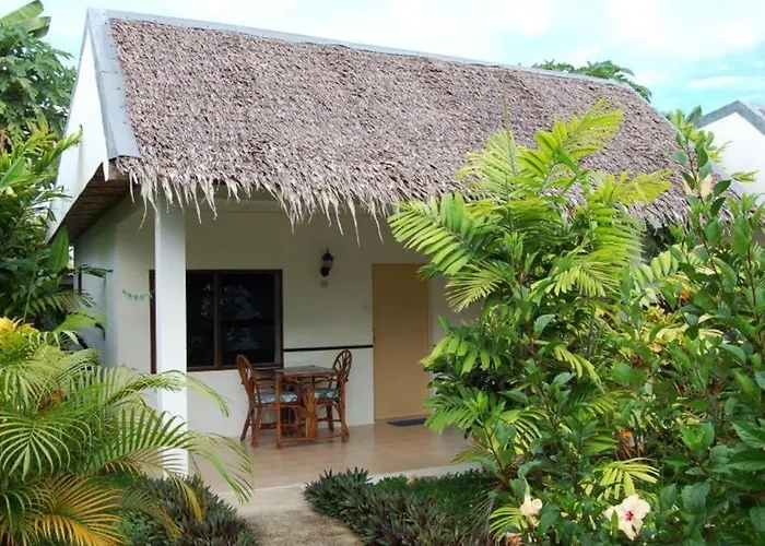 Marcosas Cottages Resort Basdiot