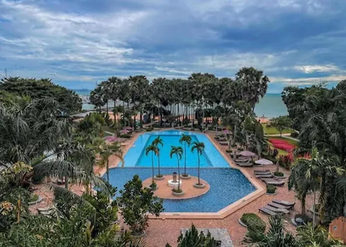Botany Beach Resort Pattaya Na Chom Thian