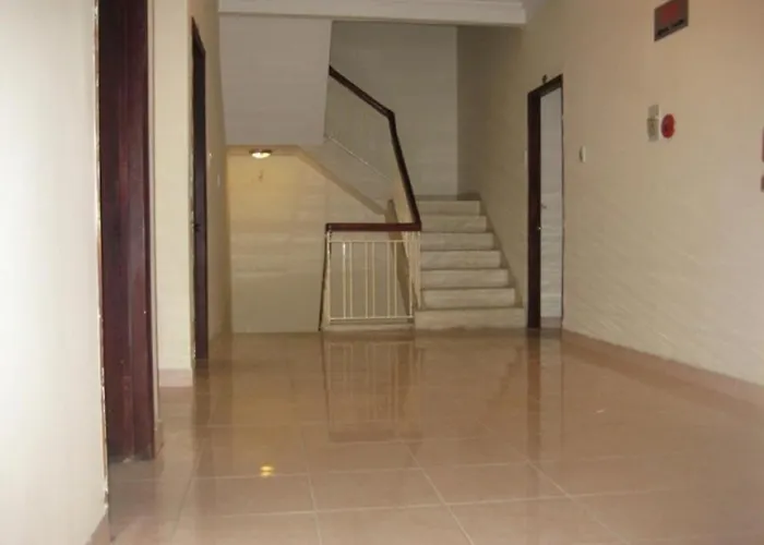 Bau Cat Hotel TP. Hồ Chí Minh