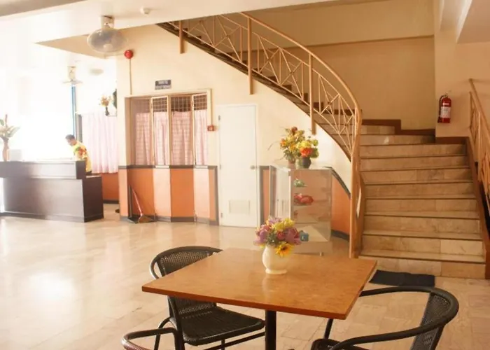 Gv Hotel - Baybay