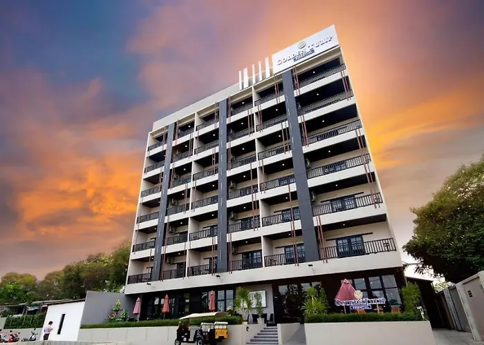 Golden Tulip Essential Pattaya Hotel
