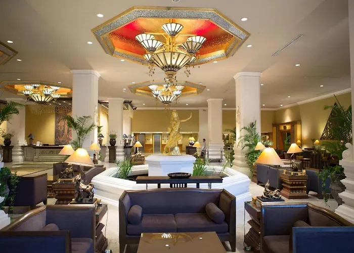 Chiang Mai Plaza Hotel