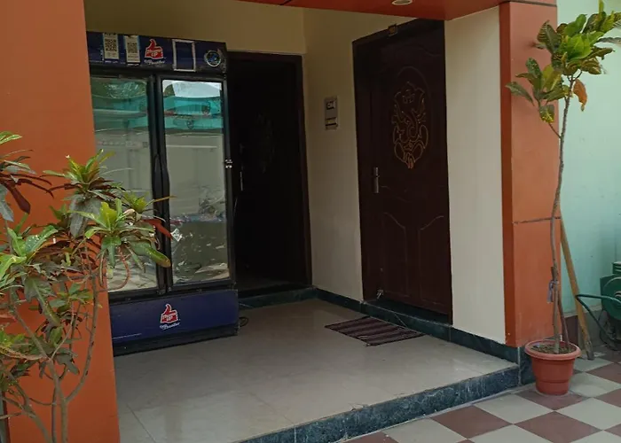 Hotel Chaitanya Inn Sarnath Varanasi