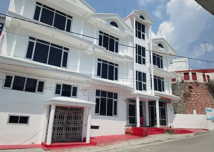 Hotel Gaurav Palace New Tehri