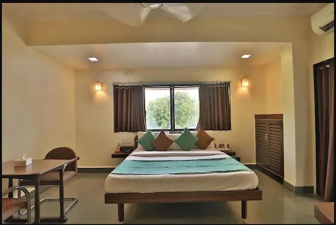 Hotel Hospice Surat