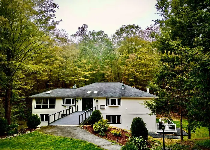 The Harlow House Rhinebeck