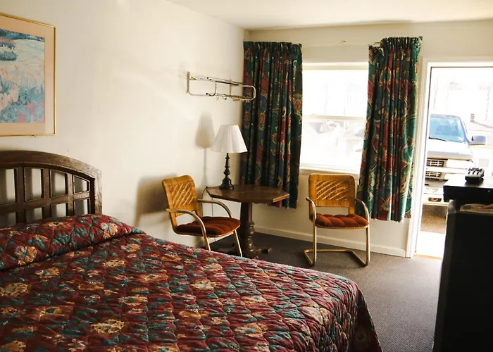 Blue Ridge Mountain Inn Meadows of Dan