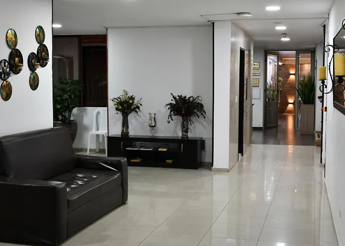 Hotel Roosevelt Plaza Cali