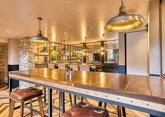 Hub By Premier Inn London - Soho