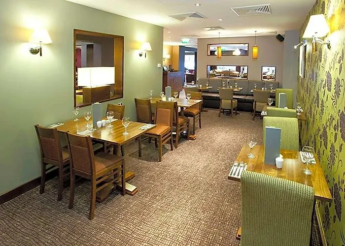 Premier Inn Inverness Centre - River Ness