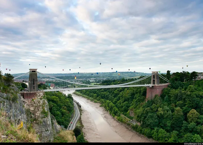 Holiday Inn Express Bristol City Centre By Ihg
