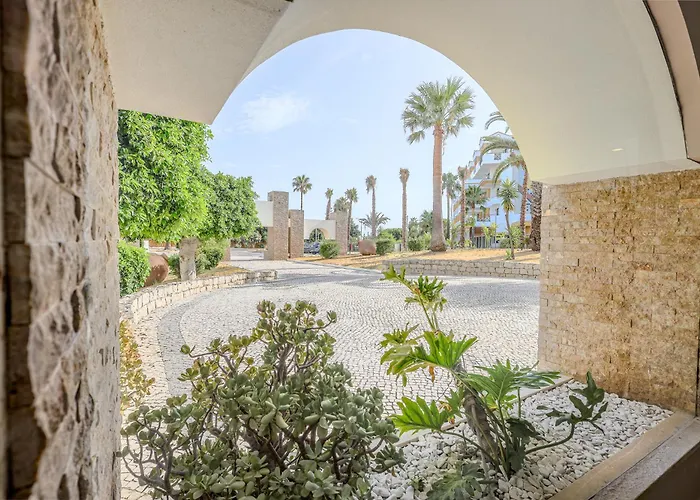 Huma By Umbral Aparthotel Albufeira