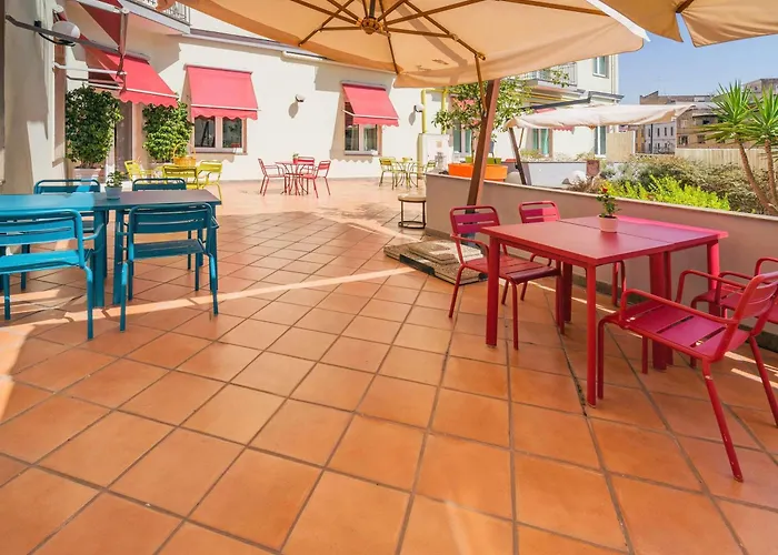 Ibis Styles Napoli Garibaldi Hotel