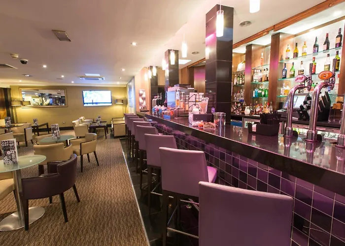 Crowne Plaza London Ealing By Ihg Hotel