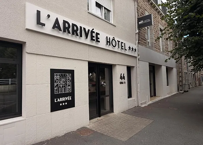 Brit Hotel L'Arrivée Guingamp