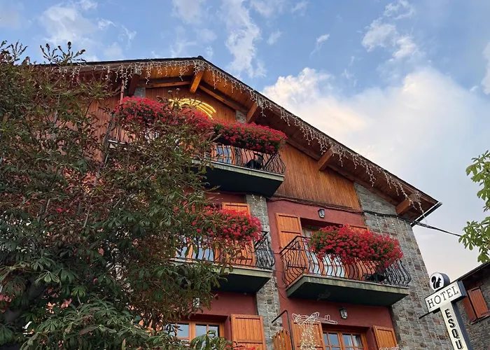 Hotel Esquirol (Adults Only) Llivia
