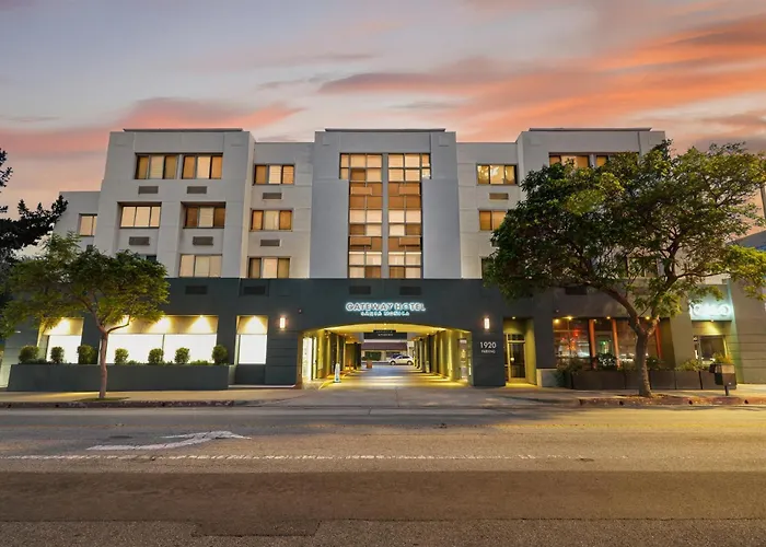 Gateway Hotel Santa Mónica