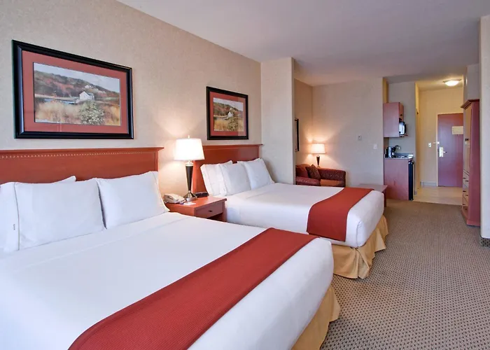 Holiday Inn Express Airdrie By Ihg