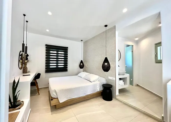 Galaxy Hotel Mylopotas
