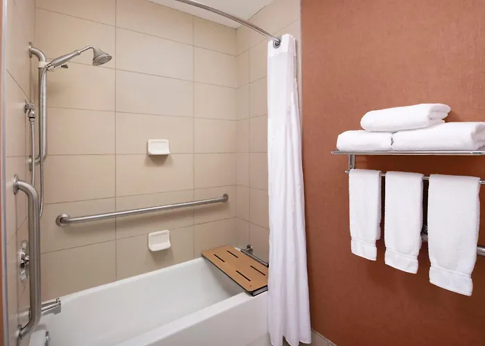 Holiday Inn Express & Suites By Ihg Chambersburg By Ihg