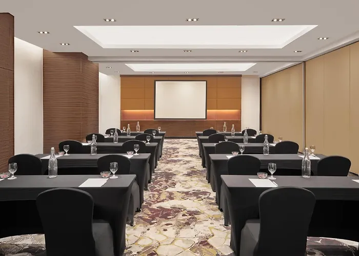 Crowne Plaza Manila Galleria By Ihg Pasig City