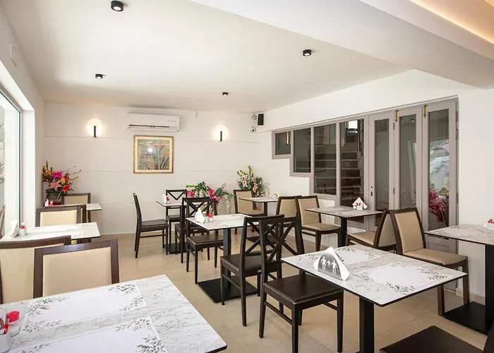 Leonidas Hotel & Apartments Rethimnon